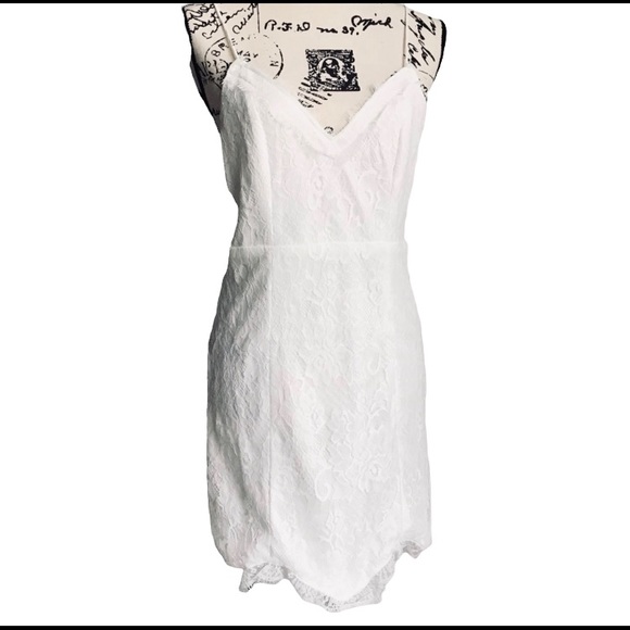 Jealous Tomato | Lace Midi Dress w/ Sexy Back | M - Picture 6 of 13